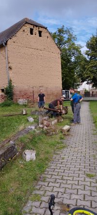 Planieren f&uuml;r den Spielplatz1